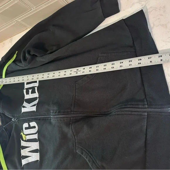WICKED Musical Full Zip Embroidered Hoodie Size XL Green Black - Picture 8 of 10